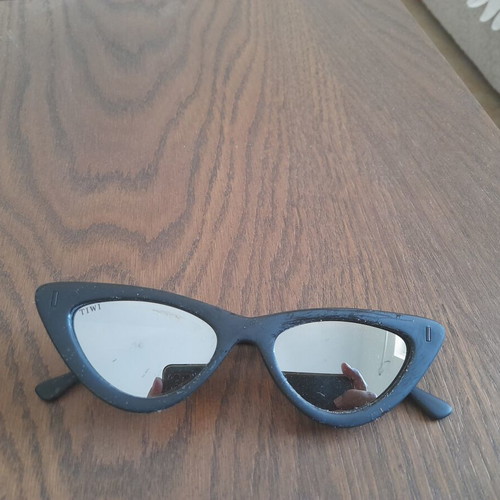 Tiwi sunglasses used, mirror lenses, black