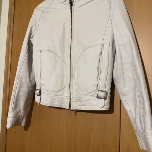 Leather jacket short Italy like new, white