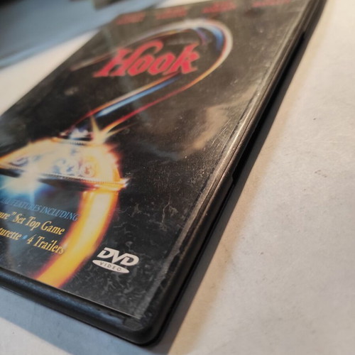Hook DVD like new with Greek subtitles