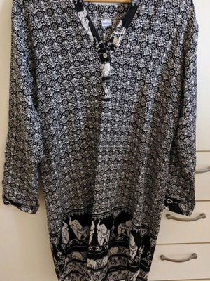 Dress new, 100% cotton, white and black, size L