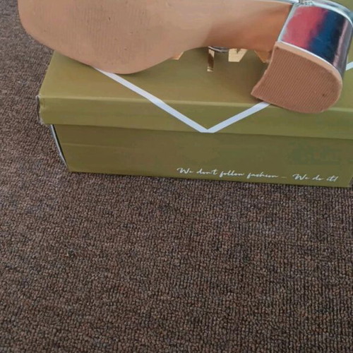 Mia sandals with rhinestones size 37 like new silver