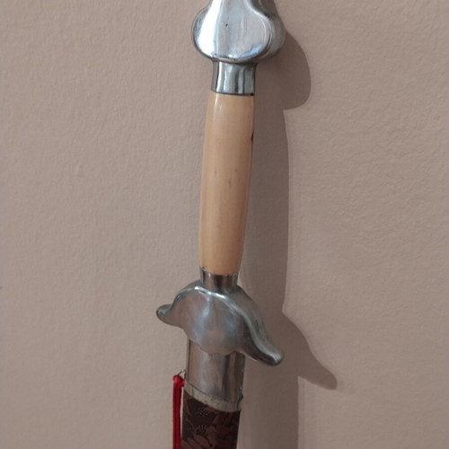 Tai Chi Jian Sword with Wooden Scabbard and Red Tassel like new