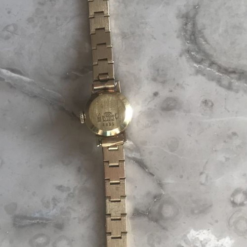 Avia vintage 18k gold women's watch used