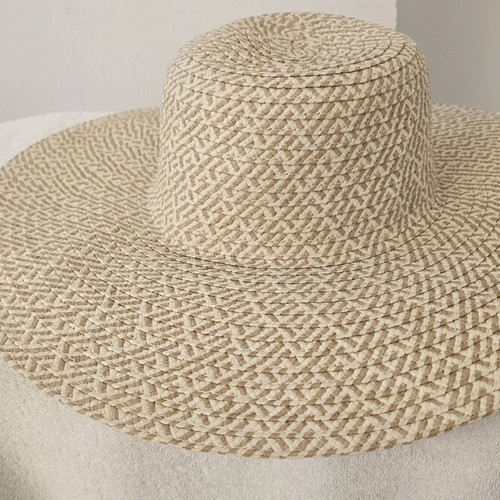 Women Hat A.L.E. new, beige