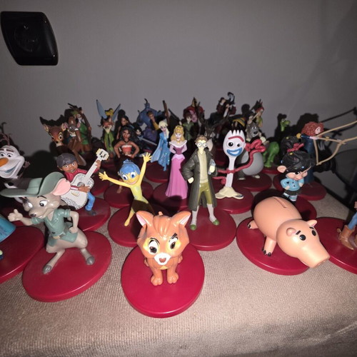 Disney magical storybook figures set of 72