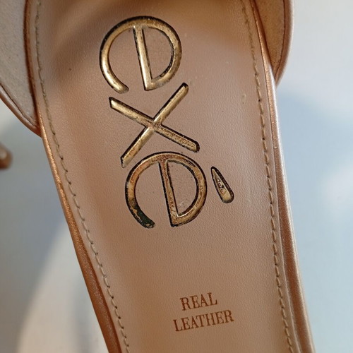 Exe leather sandals, champagne gold, size 39, high heel