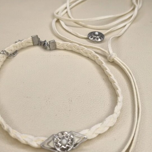 Double necklace with choker and metallic details A.L.E. new, beige