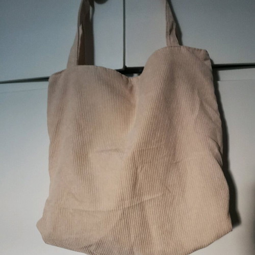 Shoulder bag new in beige color