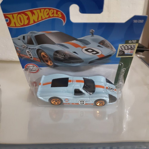 Ford Classic Racing Model Cars Pack of 2 new