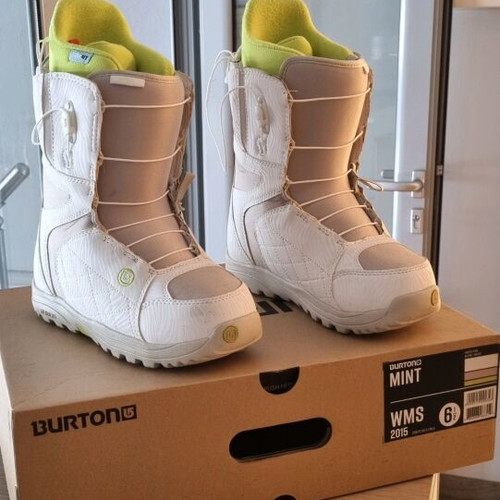Burton snowboard boots like new, size 37