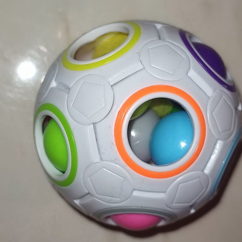 Various small toys new, set of 3 pieces