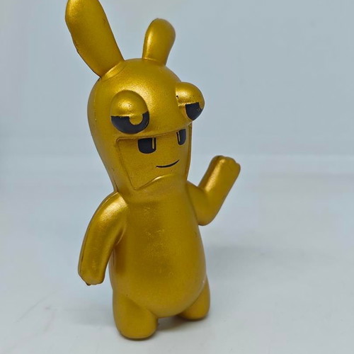 Stumble Guys Rabbit Golden Figure like new collectible