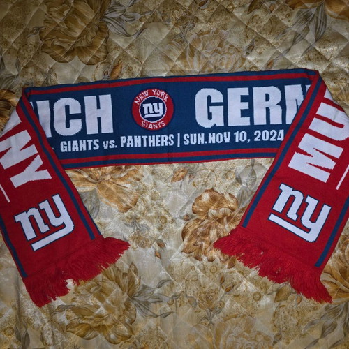 Official New York Giants fan scarf like new, match edition