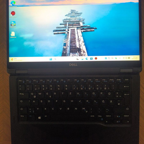 Dell Latitude 7390 2-in-1 Touch i7 8ης γενιάς 16GB FHD Windows 11 Pro σαν καινούργιο