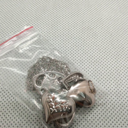Metal heart-shaped elements like new, pack of seven for crafts