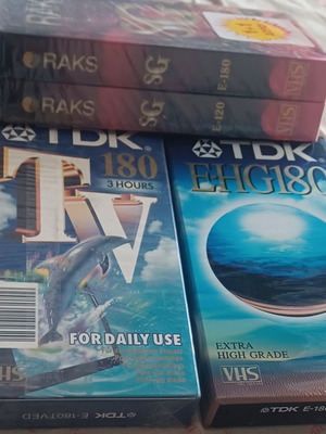 Βιντεοκασέτες VHS σφραγισμένες, 3 τριώρες και 1 δίωρη, καινούριες