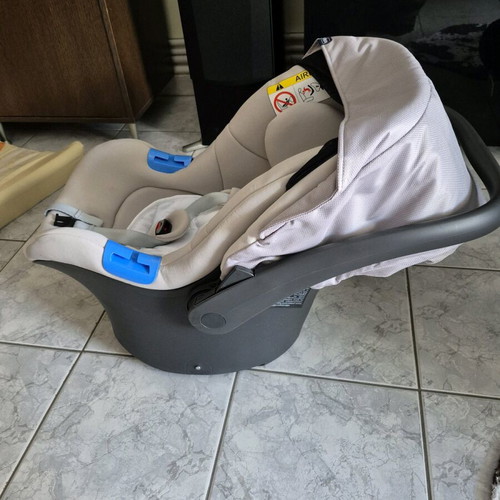 Chicco Trio Love stroller with bassinet and car seat