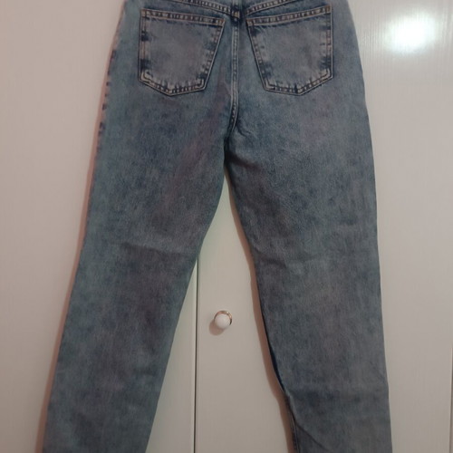 Mango Mom Fit Jeans used, size 34, light blue stone wash