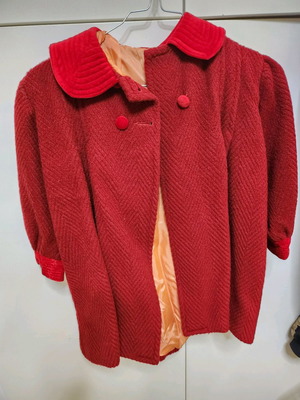 Red woolen children's coat used