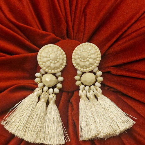 Zara earrings white with beads and tassels like new
