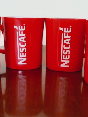 Κούπες Nescafé κεραμικές σετ 4, καινούργιες, κόκκινες και λευκές