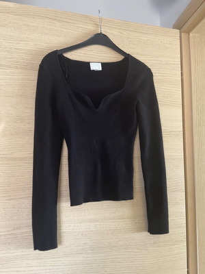 H&M Black Elastic Blouse with Beautiful Neckline New
