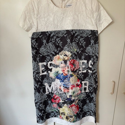 Manolo dress size Medium used multicolor