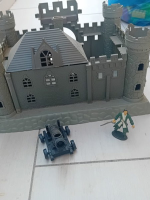 Castle toy used, gray with warriors