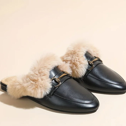 Backless loafers with black fur new
