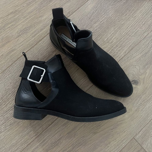 Zara ankle boots like new, size 40, black