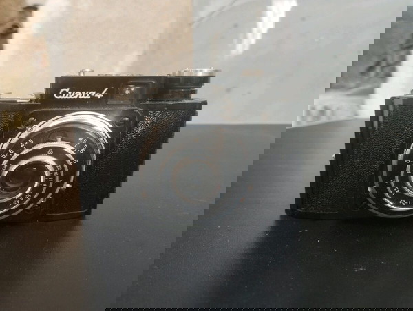 Стар фотоапарат смена 4