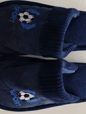 Children's winter house slippers like new, blue, size 35-36