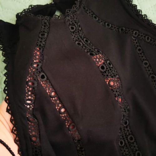 Stradivarius black summer top size Small like new with lace circles