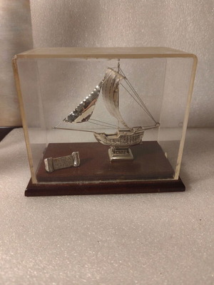 Silver Ship in Display Case used, 950 silver