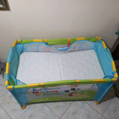 Grecostrom 2-Level Playpen used with mosquito net