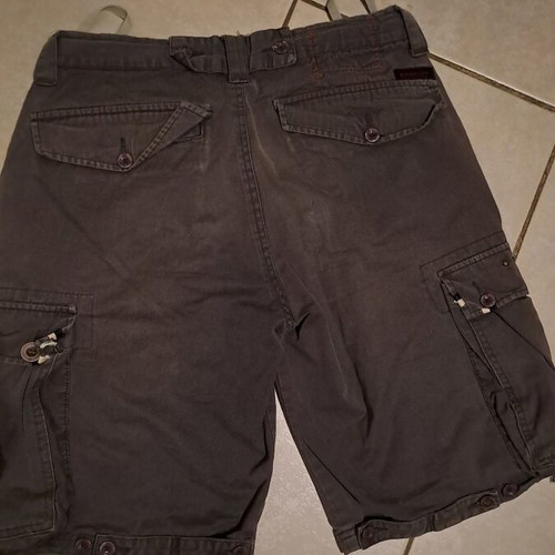 Men's Cargo Fishbone Bermuda shorts like new, brown