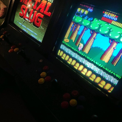 Arcade machine double like new with over 1300 games for four players