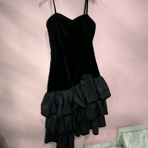 Vintage theatrical dress velvet and taffeta like new, black