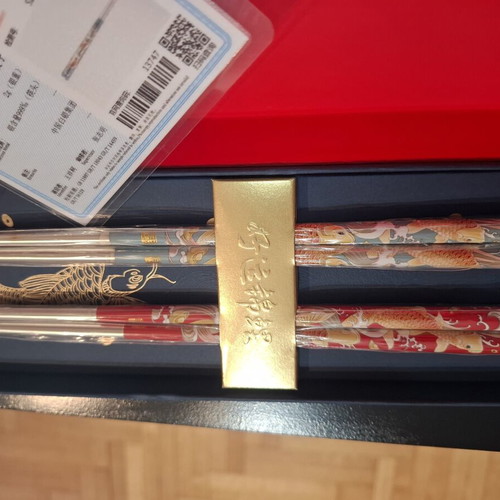 Chinese chopsticks new in case