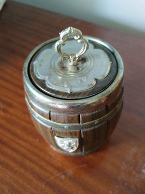Automatic cigarette dispenser like new