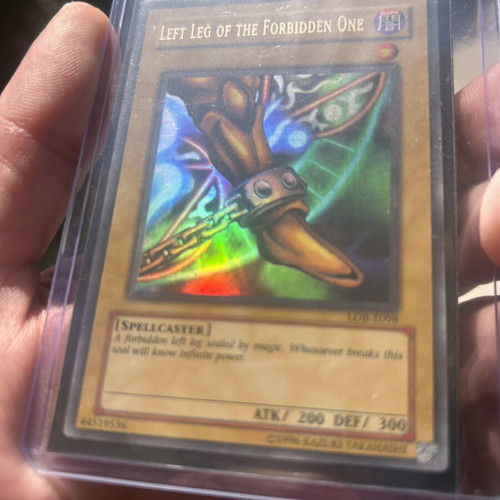 Yugioh Lob Left Leg Of The Forbidden One card like new