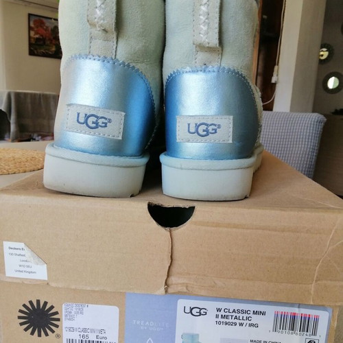 Ugg boots size 38 like new