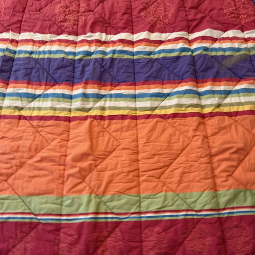 Kentia double bed quilt like new, reversible 2.00x2.50