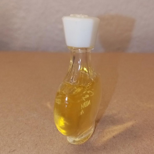 Vintage collectible Capricci Nina Ricci perfume 5 ml like new