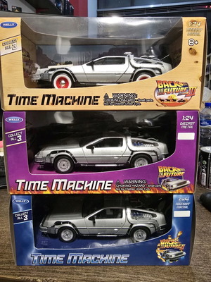 Welly Σετ 3 Μηχανές του Χρόνου Back to the Future 1:24 Καινούργιο