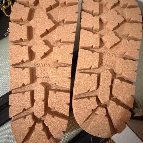 Prada women's nude flip flops size 37/38
