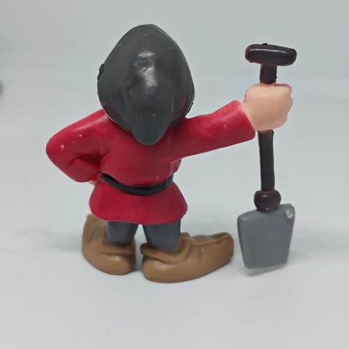 Grumpy Authentic Disney Figure like new