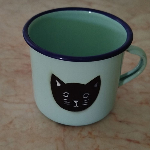 Finel Arabia Finland Cat & Mouse Vintage Enamel Mug like new