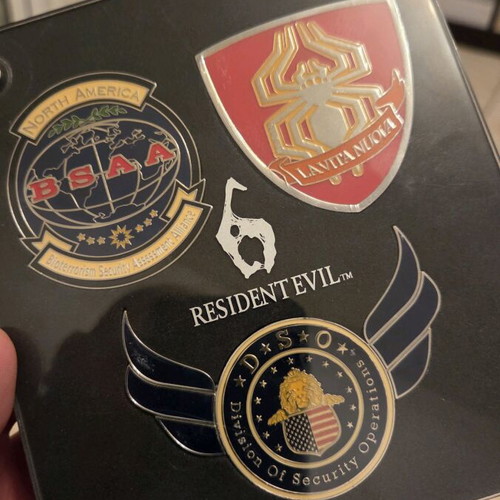 Resident Evil 6 Forces collectible medals like new