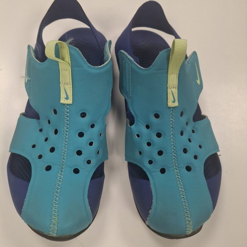 Nike Sunray Protect 2 PS kids' water shoes like new